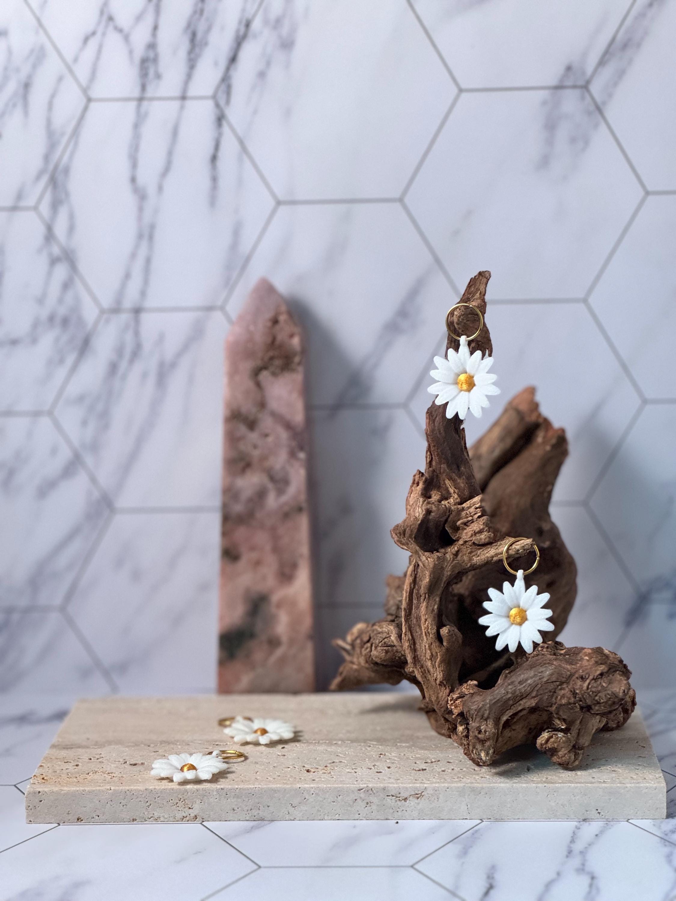 Daisy Charms