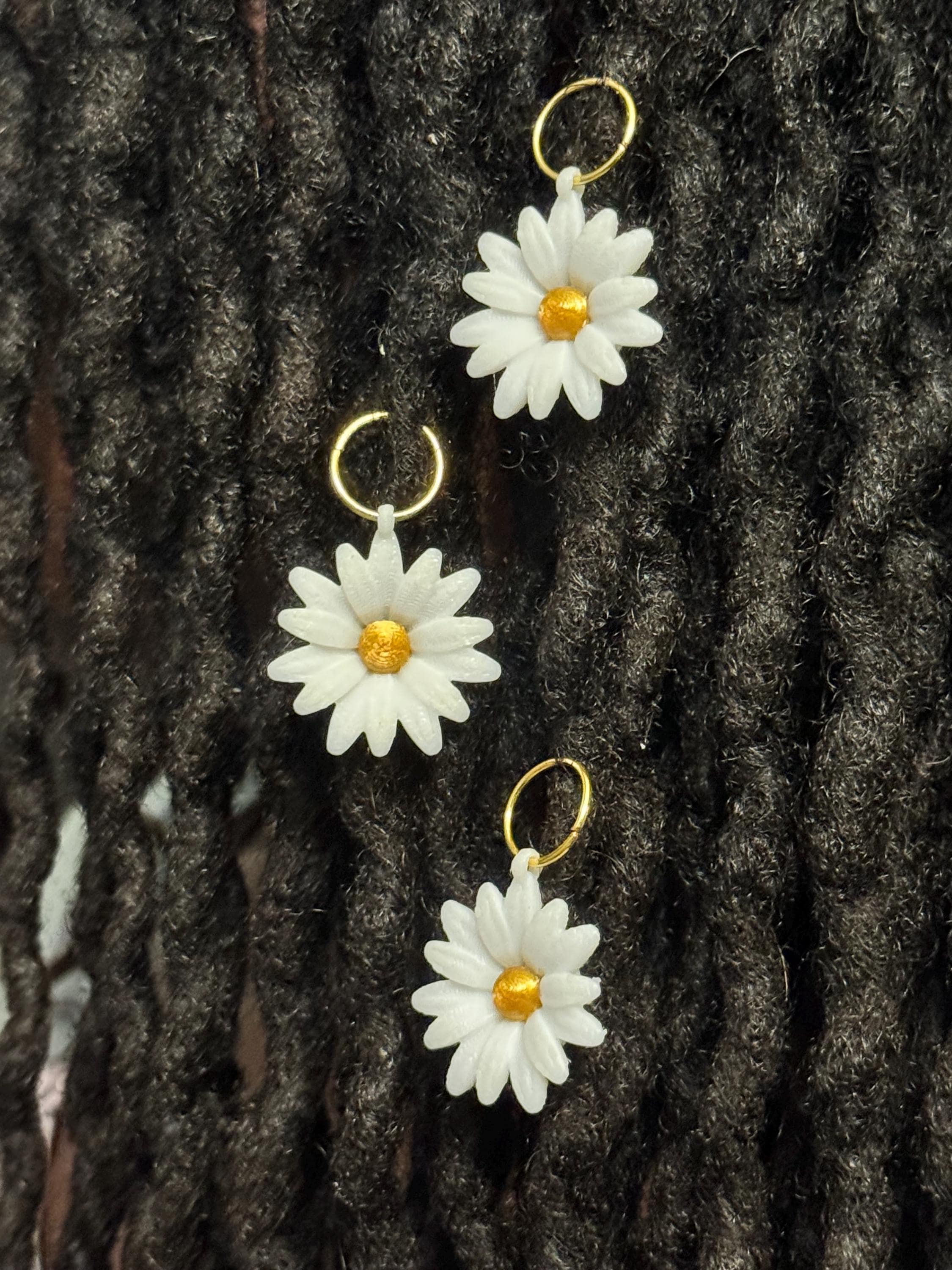 Daisy Charms