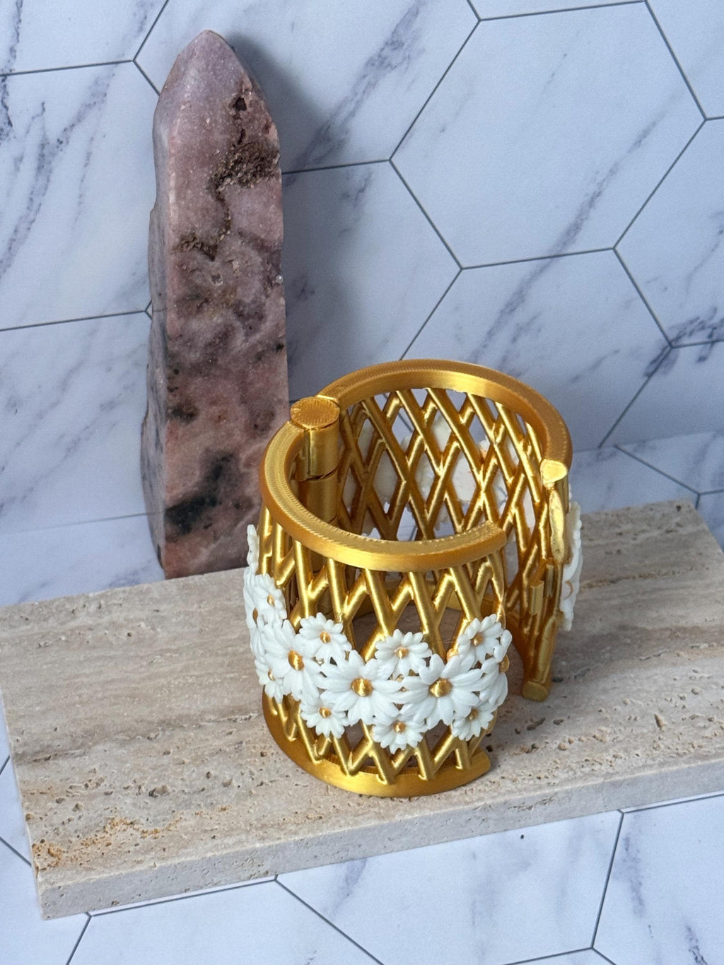 Daisy Pineapple Clip