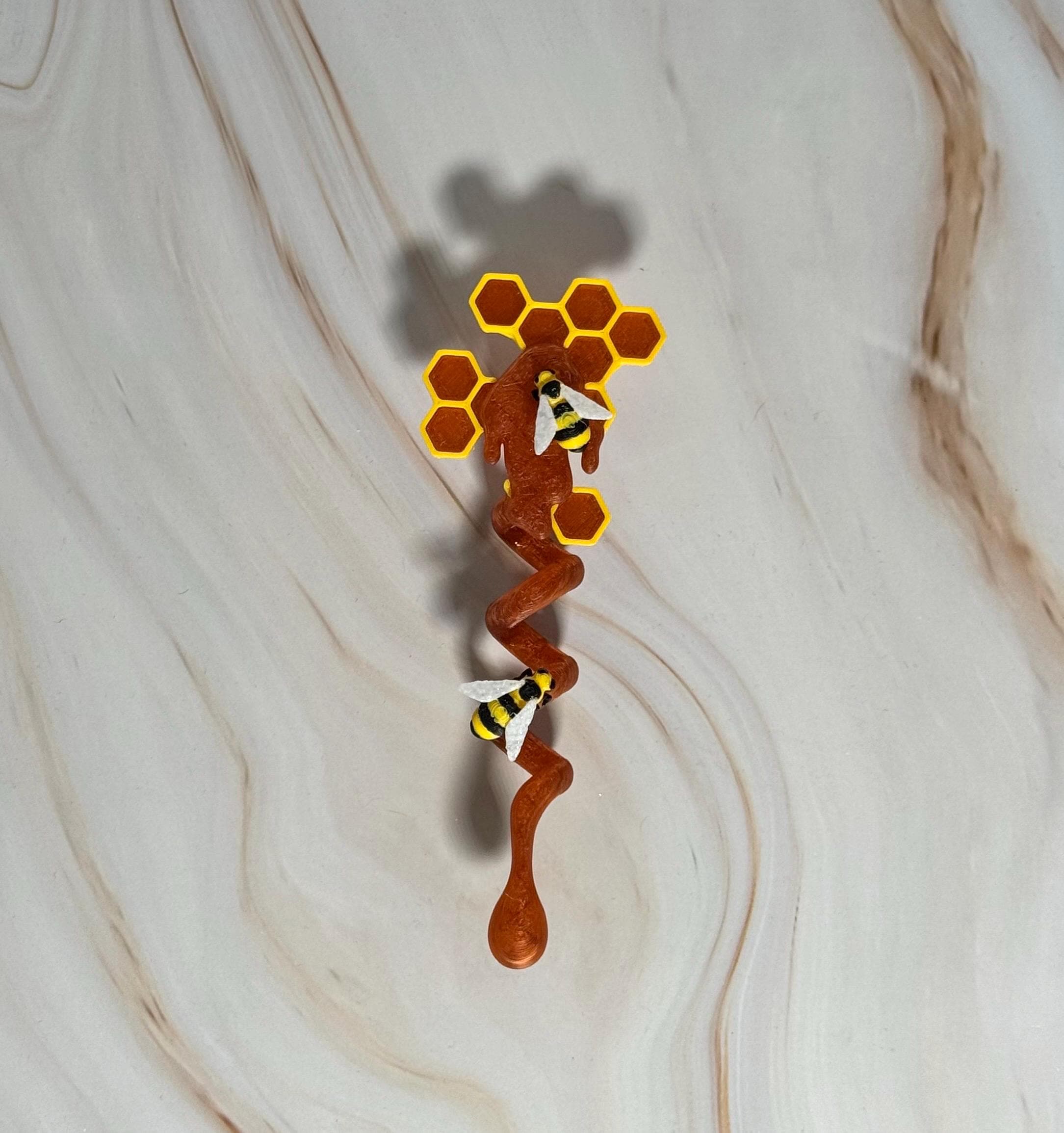 Honey Bee Loc Spiral